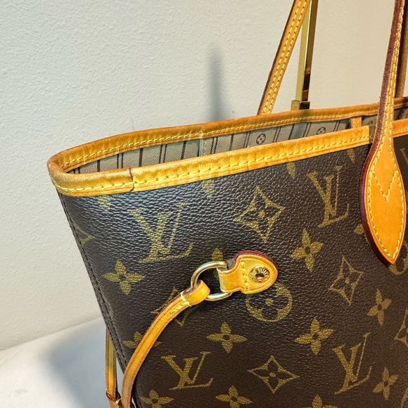 LOUIS VUITTON Neverfull Monogram MM **FIRM PRICE** - Picture 3 of 9